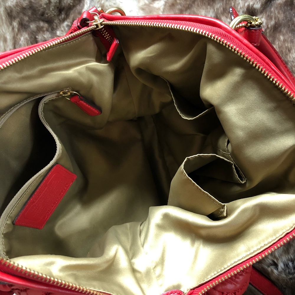 Coach, large satchel, salmon color - Picture 4 of 4